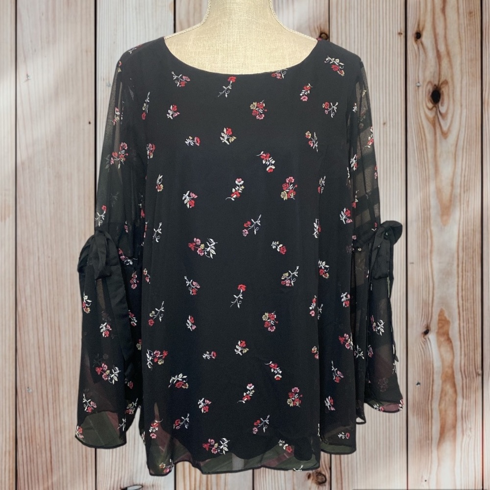 Lane Bryant Floral Tie Sleeve Blouse
